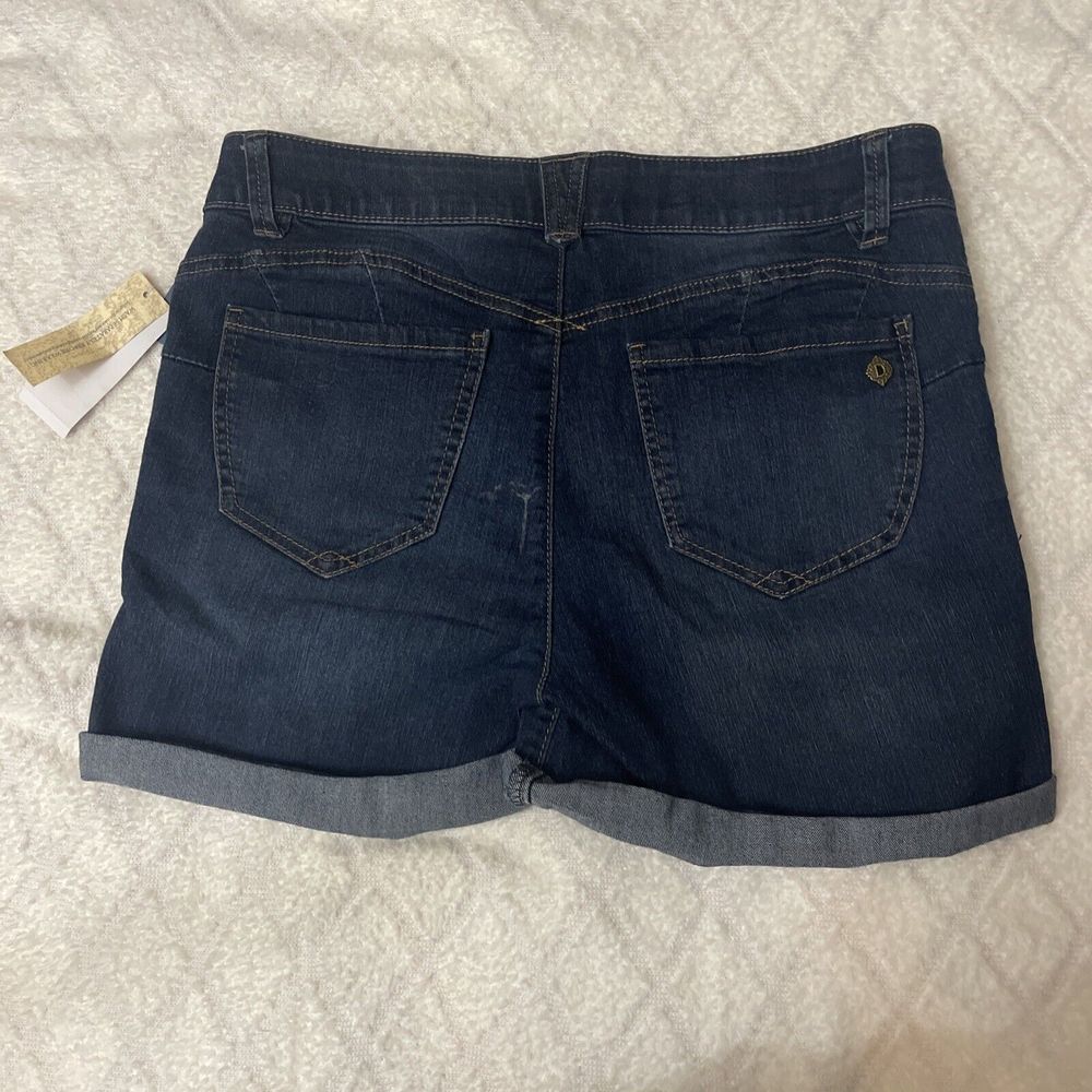 Democracy Dark Wash Blue Jean Shorts - Picture 5 of 8
